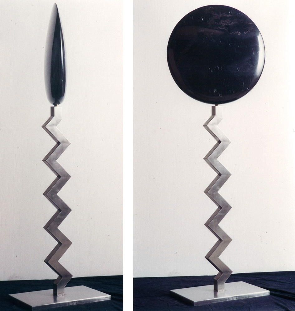 Schwarze Sonne / mexikanischer Marmor / 220 cm